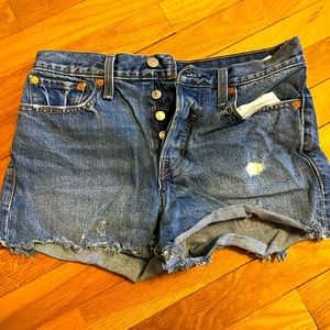 Levi shorts